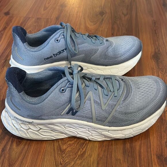 New Balance Men's more V4 blue gray 12 - Picture 1 of 8